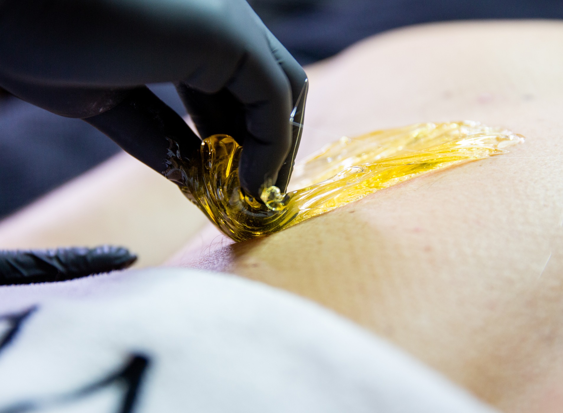 Depilace profi cukrovou pastou